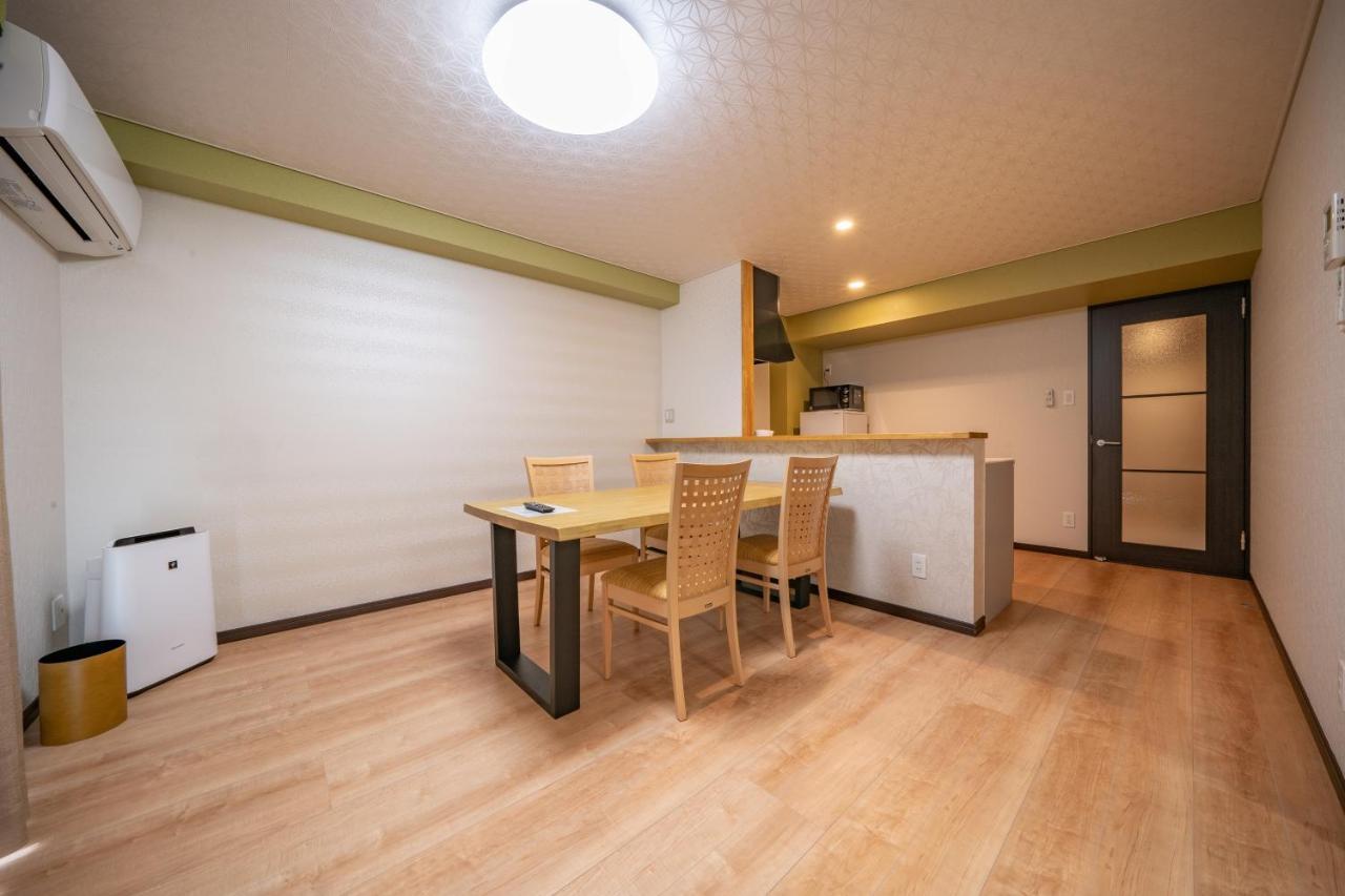 Residence Hotel Takayama Station Buitenkant foto