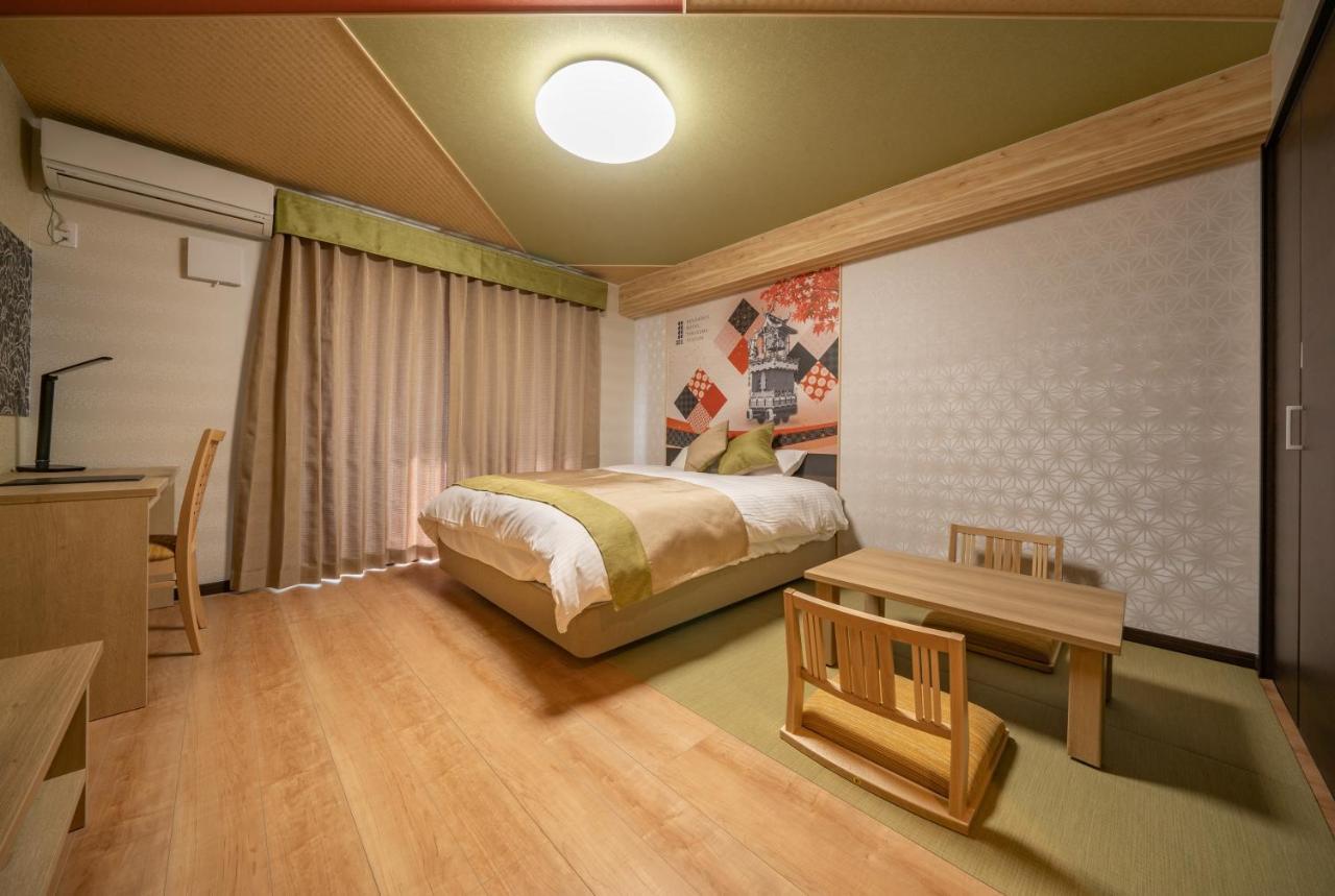 Residence Hotel Takayama Station Buitenkant foto